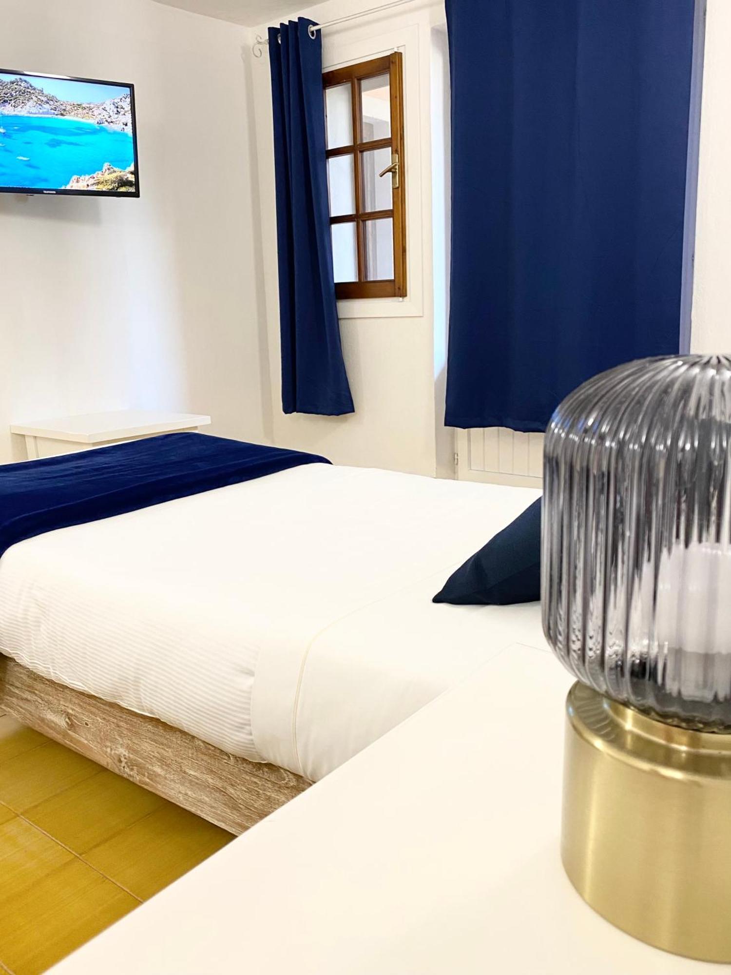 Cala Reale Rooms Marinella Marinella  Eksteriør billede