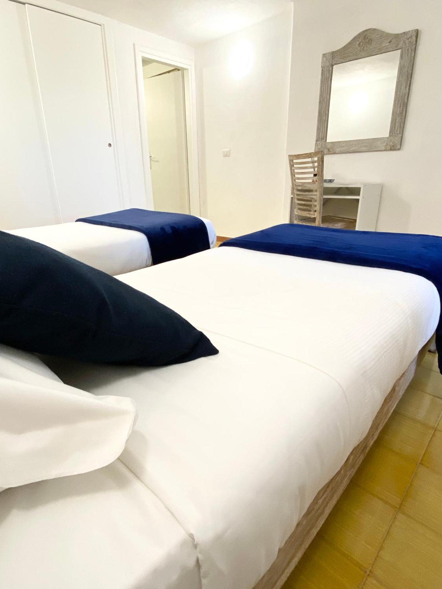 Cala Reale Rooms Marinella Marinella  Eksteriør billede
